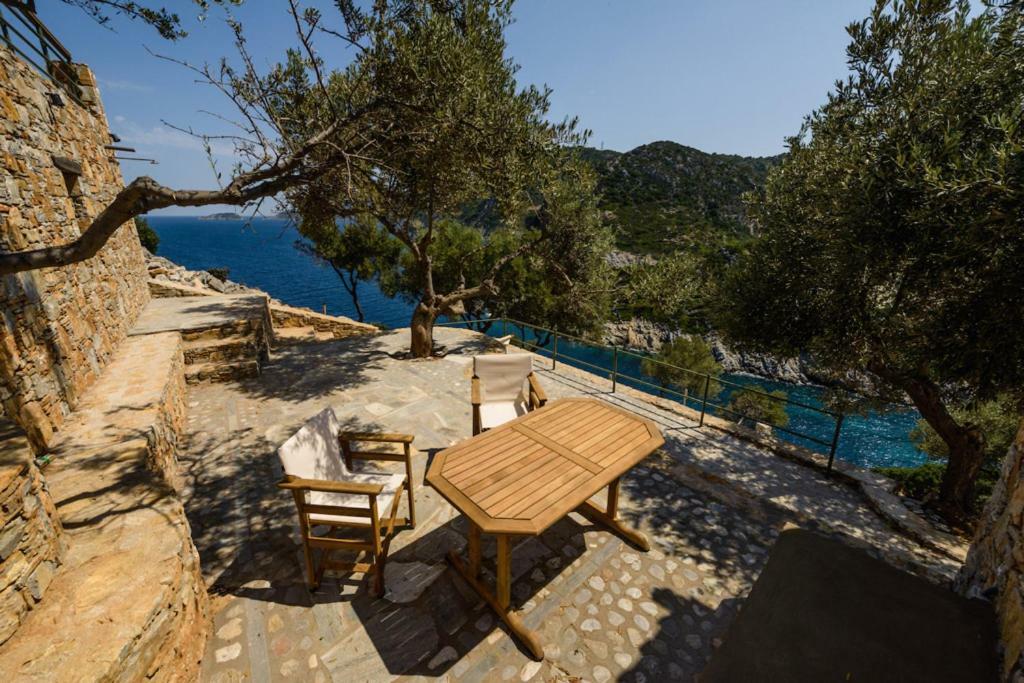 Casa Milos Stone Chalets Αλόννησος Εξωτερικό φωτογραφία